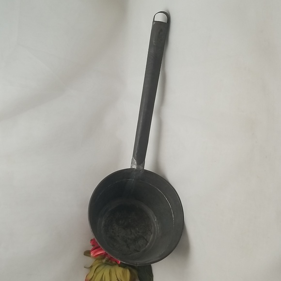 Primative Tin Water Dipper Scoop Ladle - Picture 12 of 16